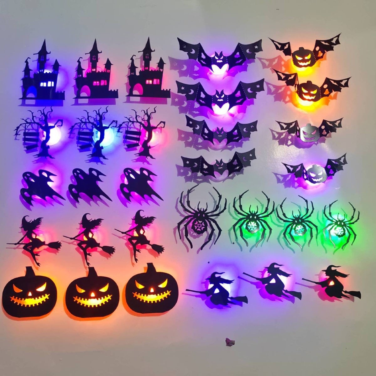 🦇Hollow Bat Night Light——Halloween Decorations Wall Stickers 3D Pumpkin Stickers